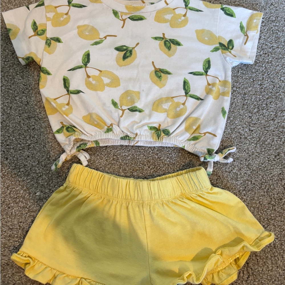 Jessica Simpson Lemon Print Top and Shorts